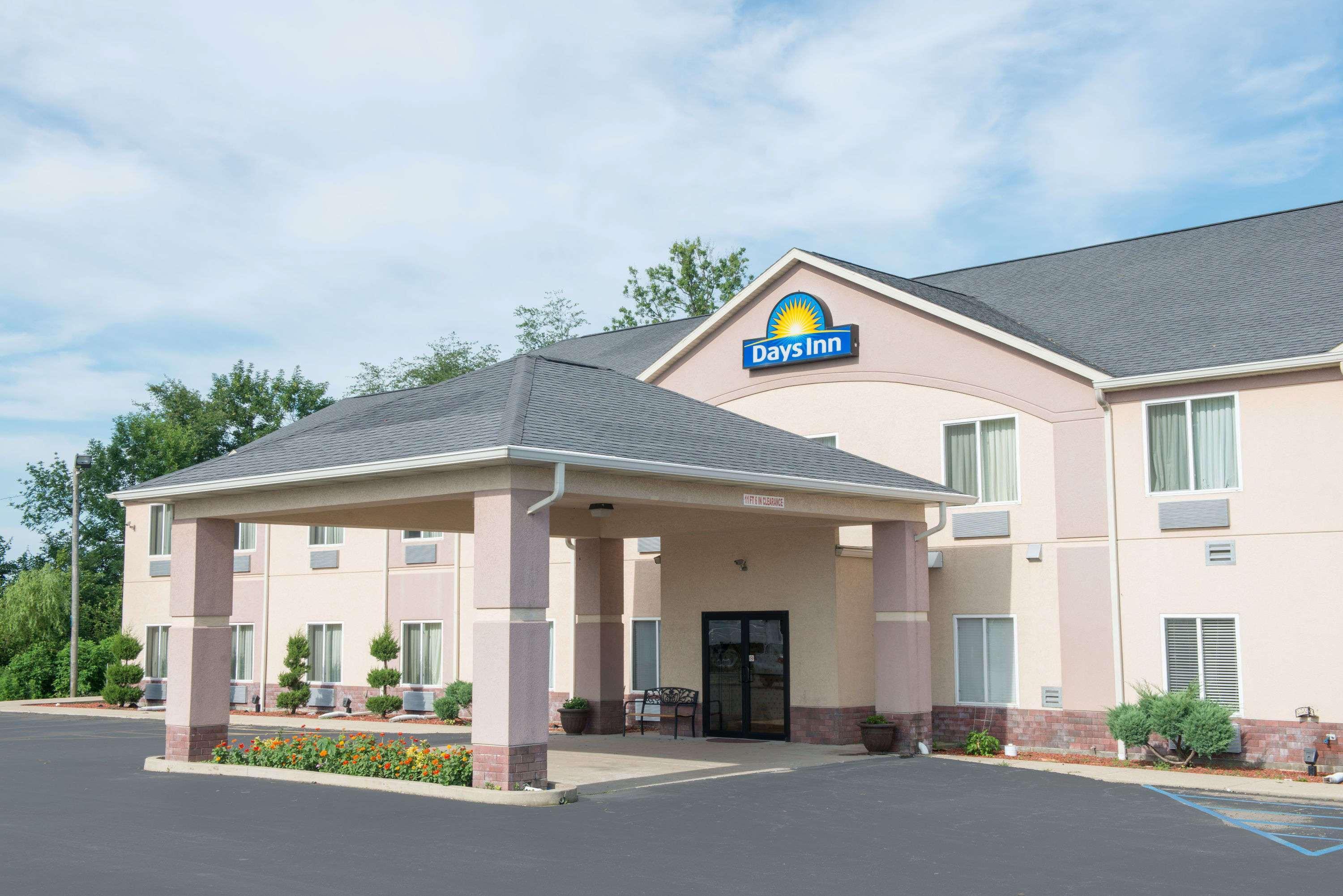 Days Inn By Wyndham Sullivan Exterior foto